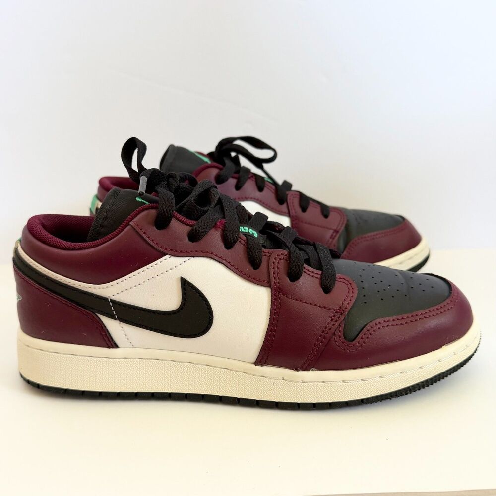 Air Jordan 1 Low SE Dark Beetroot Roma Green Sneakers 6.5Y